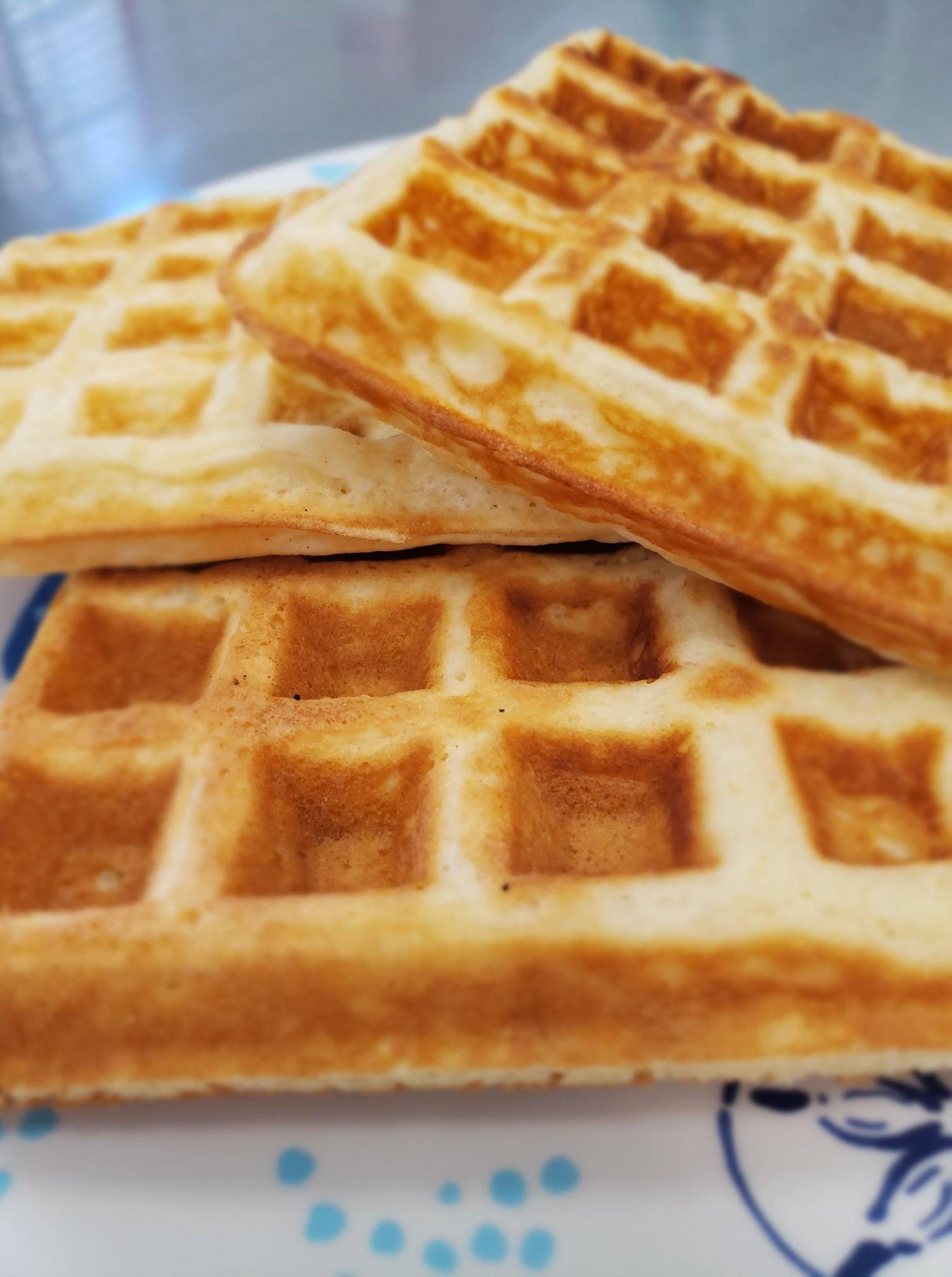 Fresh Goods Breads, Rolls & Buns Old 37 Sourdough Buttermilk Waffles